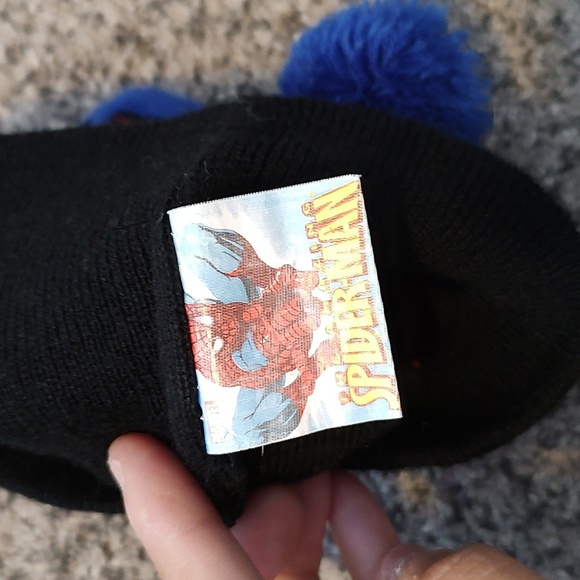 Toddler MARVEL Beanie Hat - Picture 5 of 6